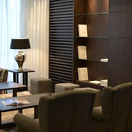 Blue Woods - Hotel 4*
